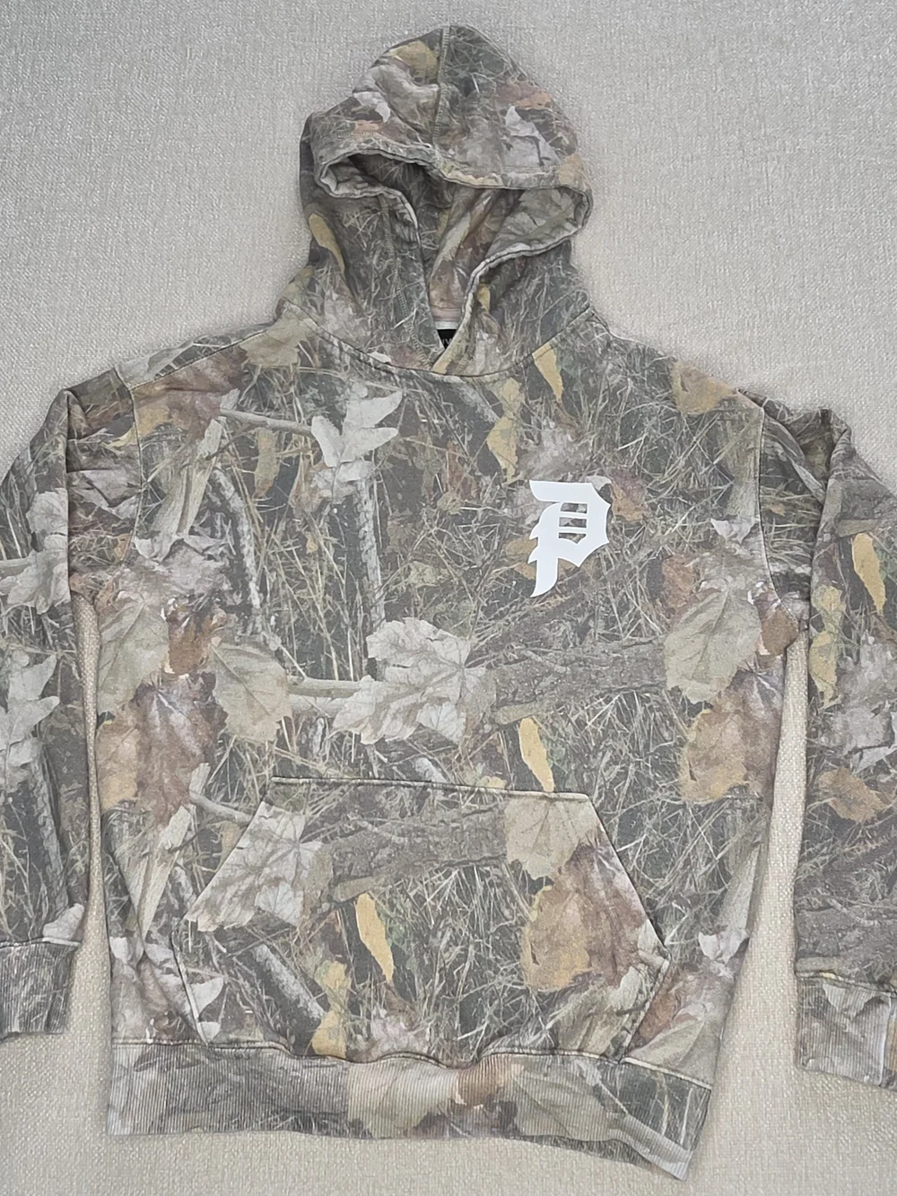 Primitive Men's Camo Crewneck Hoodie with White 'P' Logo